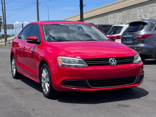 Tornado Red 2014 Volkswagen Jetta Auto SE w/Connectivity