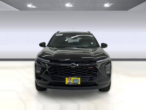Mosaic Black Metallic 2024 Chevrolet Trax FWD 2RS