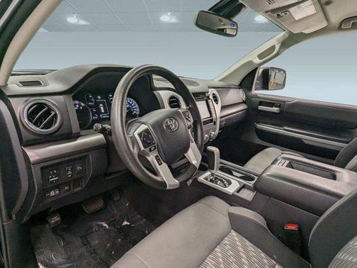 2018 Toyota Tundra SR5