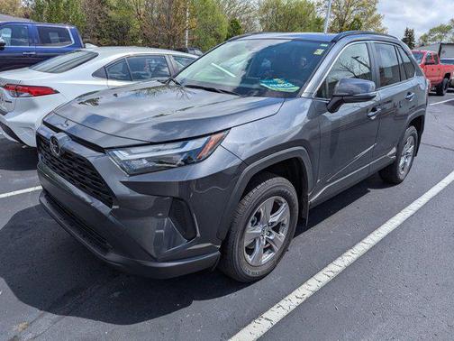 2024 Toyota RAV4 XLE