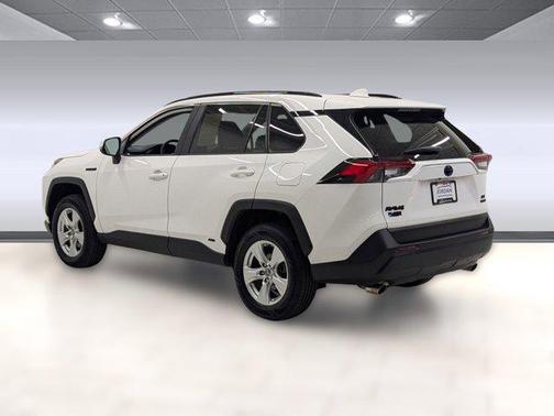2020 Toyota RAV4 Hybrid XLE