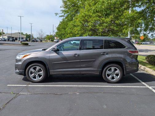 2016 Toyota Highlander Limited
