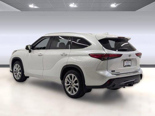 2023 Toyota Highlander Limited