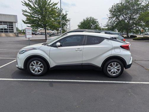 2020 Toyota C-HR LE