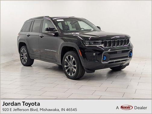 2022 Jeep Grand Cherokee 4xe Overland