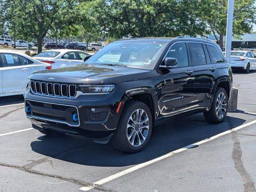 2022 Jeep Grand Cherokee 4xe Overland