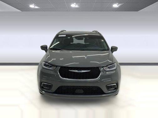 Ceramic Gray Clearcoat 2021 Chrysler Pacifica Hybrid Touring L