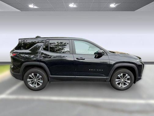 Mosaic Black Metallic 2026 Chevrolet Equinox 1LT