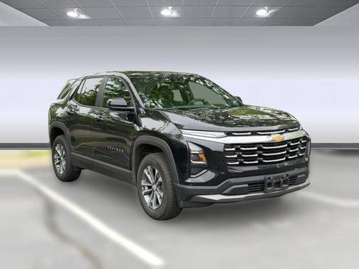 Mosaic Black Metallic 2026 Chevrolet Equinox 1LT