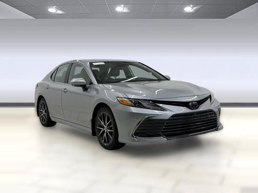 Celestial Silver Metallic 2024 Toyota Camry Hybrid XLE