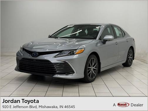 Celestial Silver Metallic 2024 Toyota Camry Hybrid XLE
