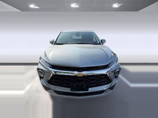 Sterling Gray Metallic 2025 Chevrolet Blazer 2LT