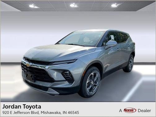Sterling Gray Metallic 2025 Chevrolet Blazer 2LT