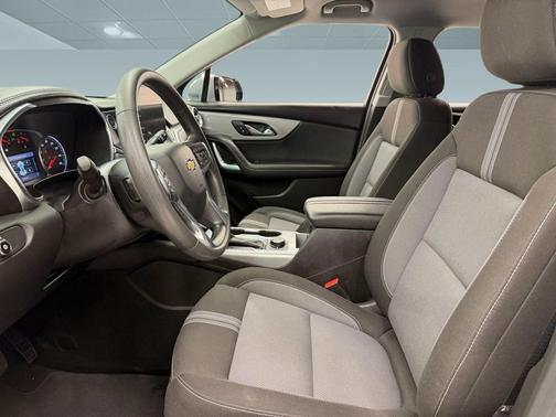 Sterling Gray Metallic 2025 Chevrolet Blazer 2LT