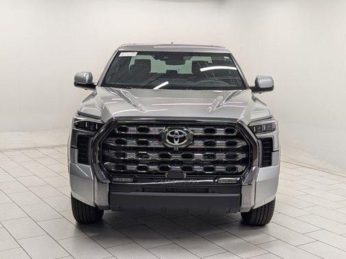 2025 Toyota Tundra Hybrid Platinum