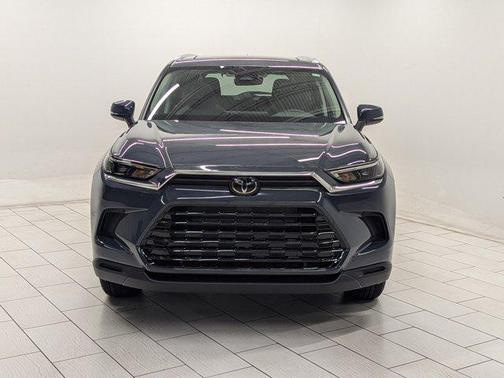 2025 Toyota Grand Highlander Hybrid XLE