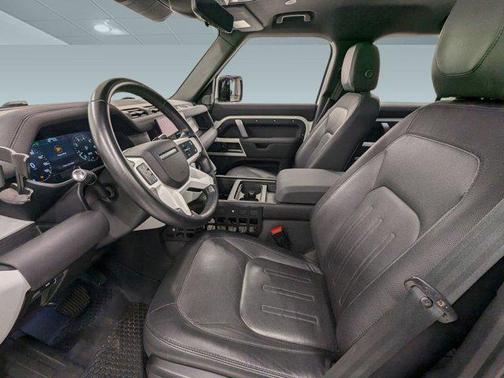 2022 Land Rover Defender 110 X-Dynamic SE