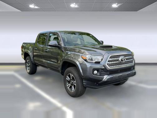 Magnetic Gray Metallic 2017 Toyota Tacoma TRD Sport