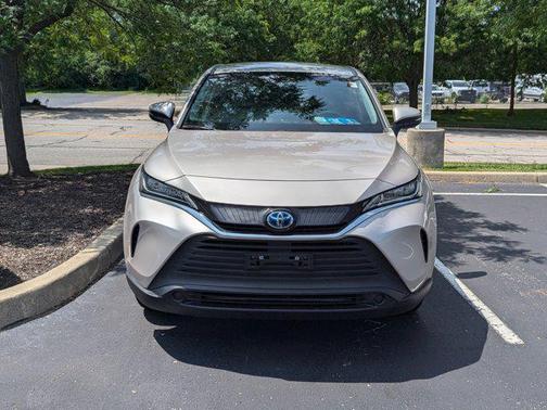 2022 Toyota Venza LE