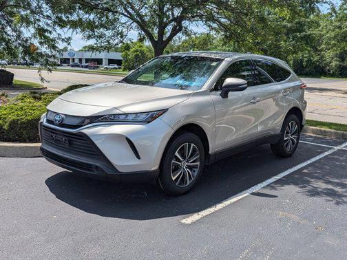 2022 Toyota Venza LE