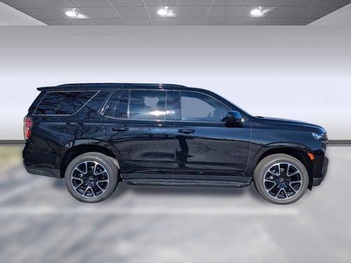 2023 Chevrolet Tahoe 4WD RST