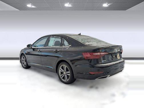 2021 Volkswagen Jetta 1.4T R-Line