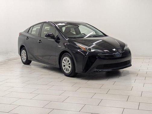 2019 Toyota Prius L