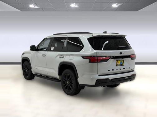 Wind Chill Pearl 2026 Toyota Sequoia SR5