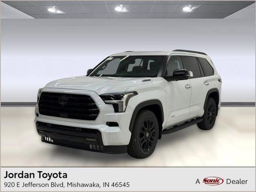 Wind Chill Pearl 2026 Toyota Sequoia SR5
