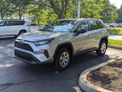 2022 Toyota RAV4 LE