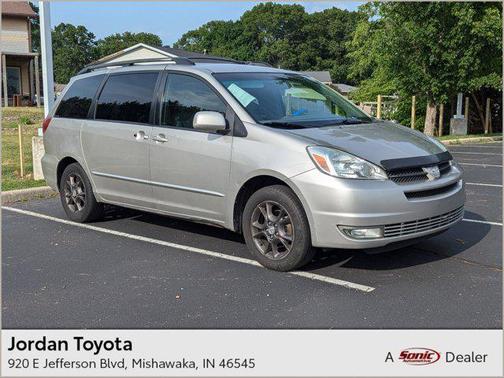 2005 Toyota Sienna XLE