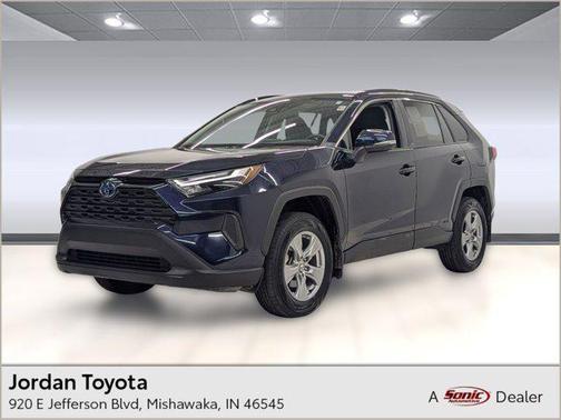 2022 Toyota RAV4 Hybrid XLE