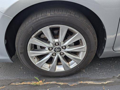 2017 Toyota Camry XLE