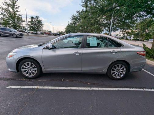 2017 Toyota Camry XLE