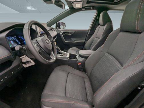 2025 Toyota RAV4 Hybrid SE