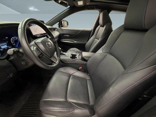 Ruby Flare Pearl 2024 Toyota Venza Nightshade Edition