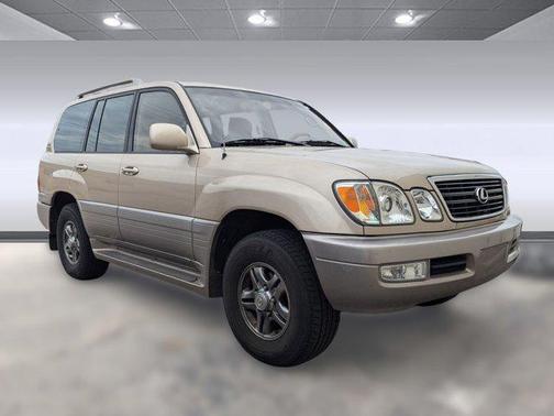 2002 Lexus LX 470 Base