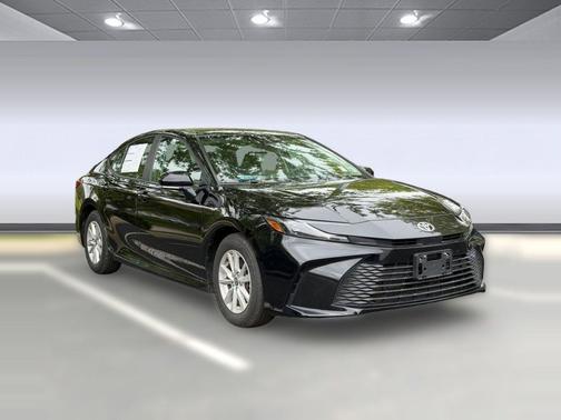 Black 2025 Toyota Camry LE