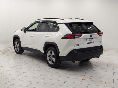 2023 Toyota RAV4 Hybrid XLE