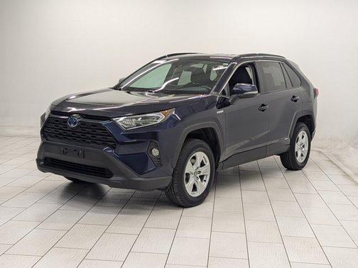 2020 Toyota RAV4 Hybrid XLE