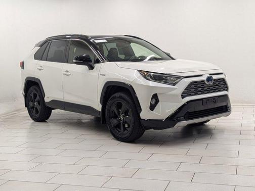 2019 Toyota RAV4 Hybrid SE