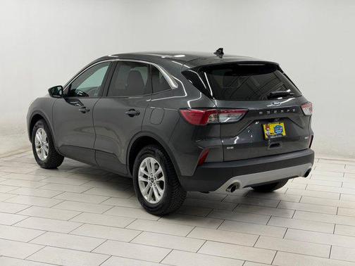 Magnetic Metallic 2020 Ford Escape SE
