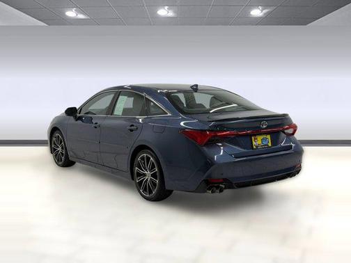 Harbor Gray Metallic 2022 Toyota Avalon Touring