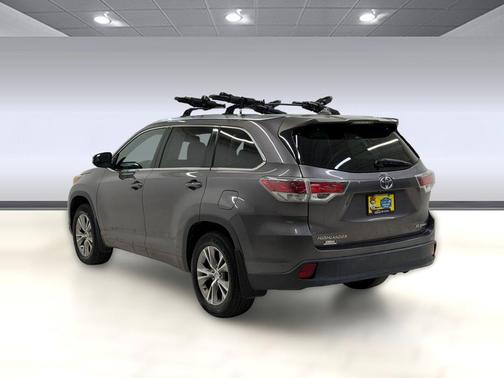 Predawn Gray Mica 2015 Toyota Highlander XLE