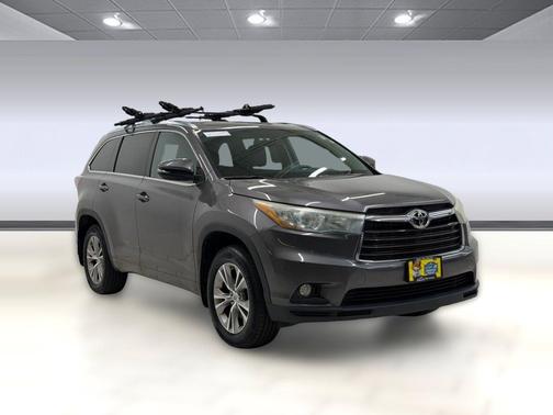 Predawn Gray Mica 2015 Toyota Highlander XLE