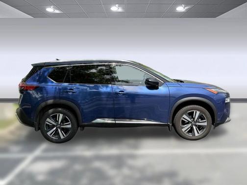 Caspian Blue Metallic/Super Black 2023 Nissan Rogue Platinum