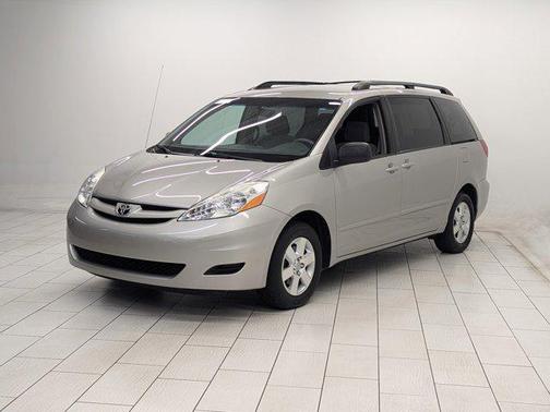 2006 Toyota Sienna LE
