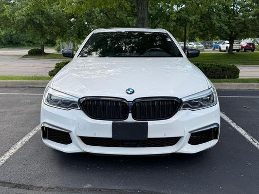 Rhodonite Silver Metallic 2018 BMW M550 i Xdrive
