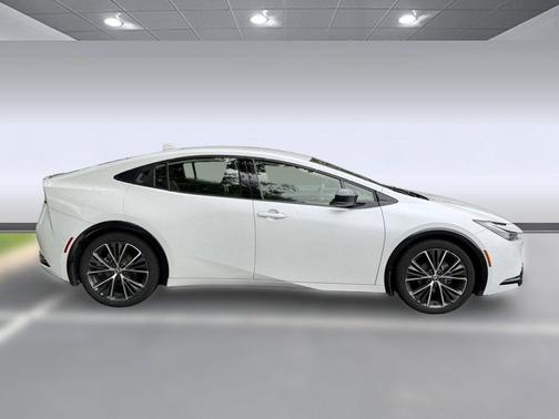 Wind Chill Pearl 2023 Toyota Prius XLE