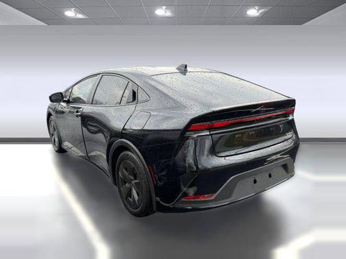2023 Toyota Prius LE